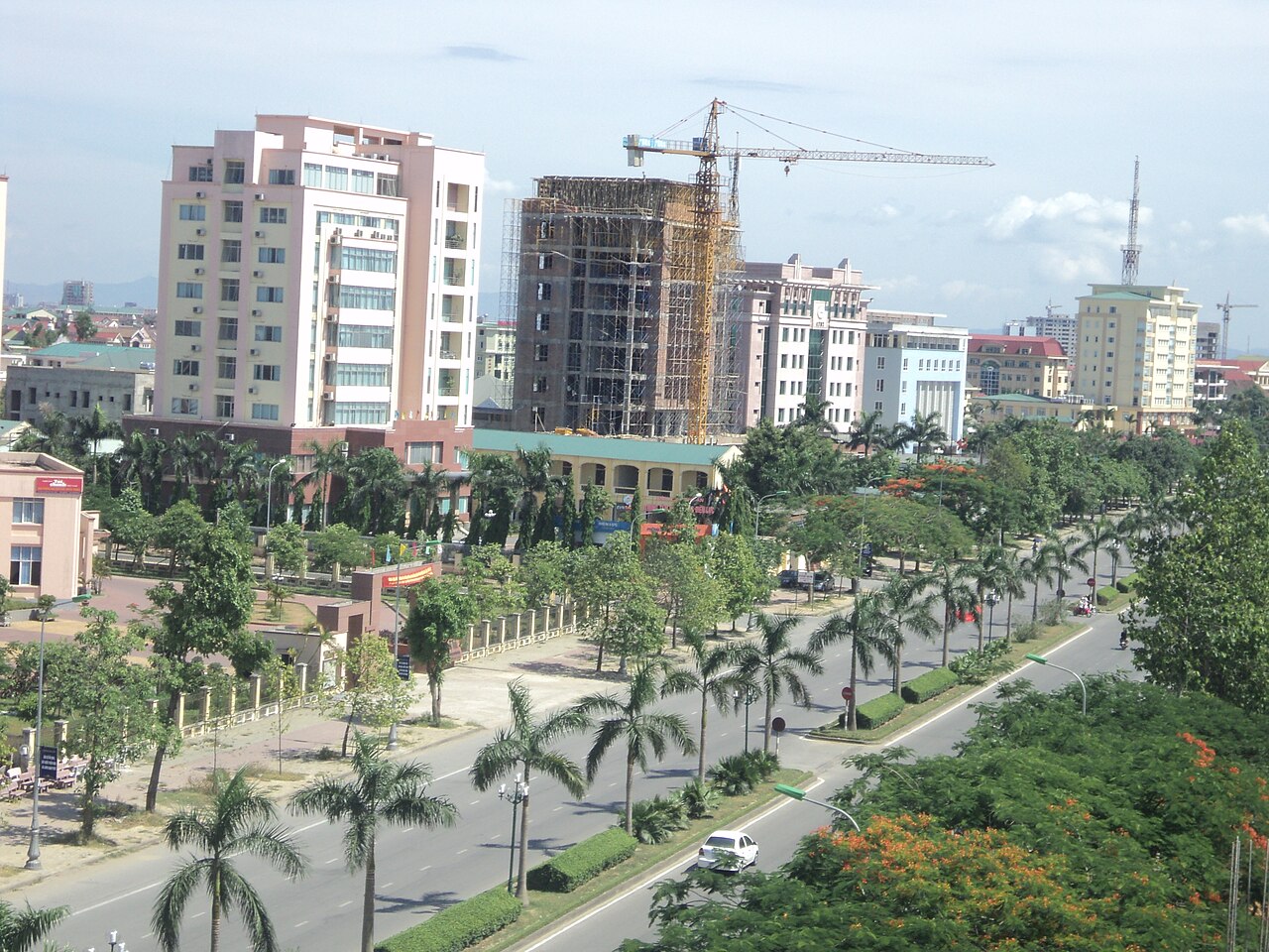 Đại lộ Lê-nin, thành phố Vinh